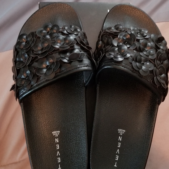 Steve madden slides - Picture 3 of 3
